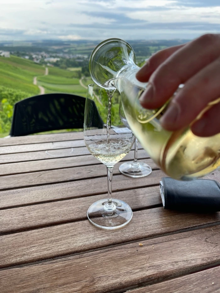 img.jpg?credential=yqXZFxpELC7KVnFOS48ylbz2pIh7yKj8&expires=1767193199&allow_ip=&allow_referer=&signature=7b1meXcvUsi0jK26I2BgopozJYQ%3D