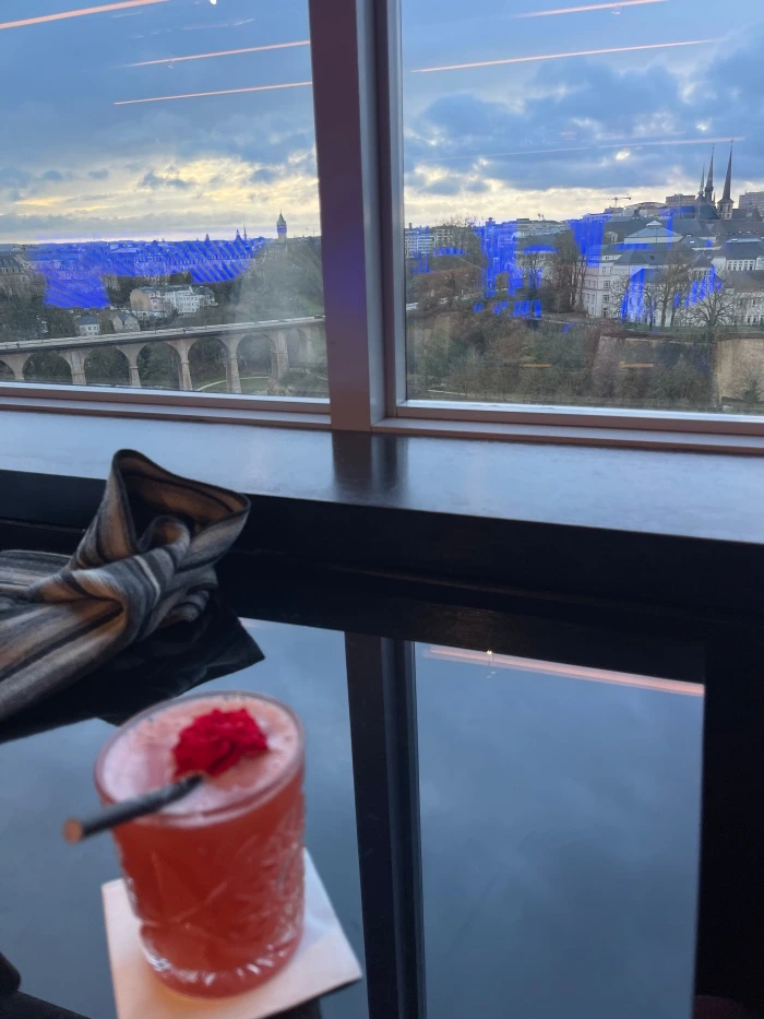 img.jpg?credential=yqXZFxpELC7KVnFOS48ylbz2pIh7yKj8&expires=1767193199&allow_ip=&allow_referer=&signature=wQvIaC08c9NOrG%2FDOGLgflrNvCU%3D