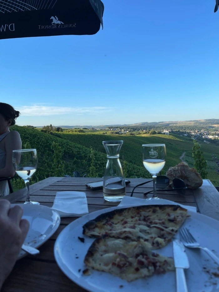 img.jpg?credential=yqXZFxpELC7KVnFOS48ylbz2pIh7yKj8&expires=1767193199&allow_ip=&allow_referer=&signature=0NAe6Ke2OOVG3pT3rN3pyRxYBFg%3D