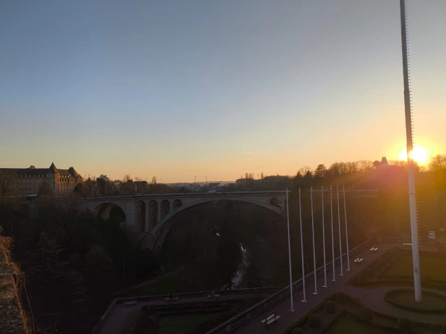 img.jpg?credential=yqXZFxpELC7KVnFOS48ylbz2pIh7yKj8&expires=1769871599&allow_ip=&allow_referer=&signature=9i%2FuS65t%2BRUMgSUWZUFLihuOvMI%3D