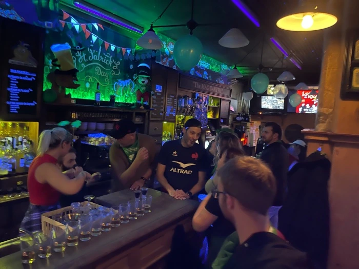 img.jpg?credential=yqXZFxpELC7KVnFOS48ylbz2pIh7yKj8&expires=1764514799&allow_ip=&allow_referer=&signature=GOE0h7PwT7MShgWc8%2BTIzJYeXRM%3D