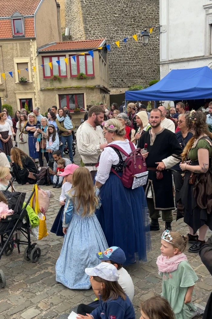 img.jpg?credential=yqXZFxpELC7KVnFOS48ylbz2pIh7yKj8&expires=1764514799&allow_ip=&allow_referer=&signature=iOE1uz65%2F35siAExWOt8hHm1wPk%3D