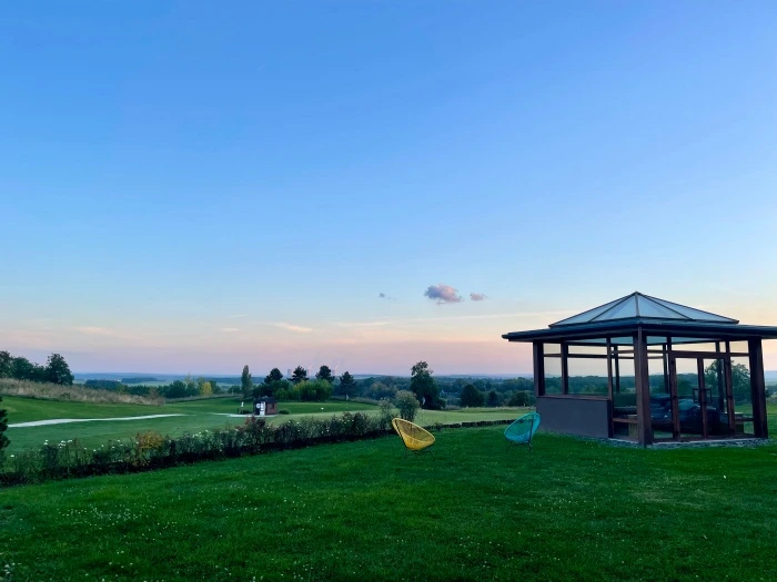 img.jpg?credential=yqXZFxpELC7KVnFOS48ylbz2pIh7yKj8&expires=1767193199&allow_ip=&allow_referer=&signature=BQIOWZ%2FjGlmXksnPH%2B%2BsBWsdGX8%3D