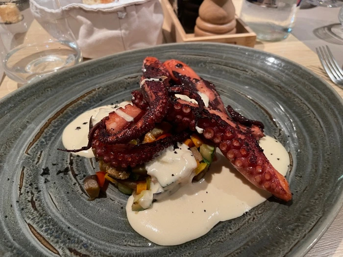 img.jpg?credential=yqXZFxpELC7KVnFOS48ylbz2pIh7yKj8&expires=1767193199&allow_ip=&allow_referer=&signature=VBVdzRnLHF2LHB0NvMJImWMbSNA%3D