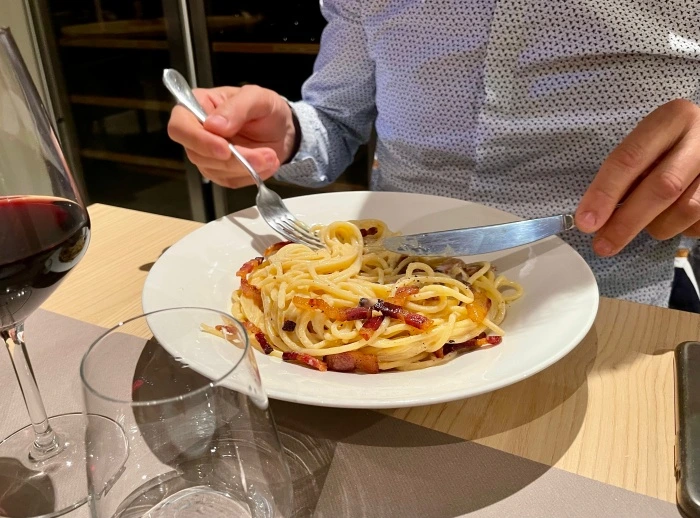 img.jpg?credential=yqXZFxpELC7KVnFOS48ylbz2pIh7yKj8&expires=1767193199&allow_ip=&allow_referer=&signature=SBNUlHQy3JEk80Knpw2FZUT5YJ8%3D