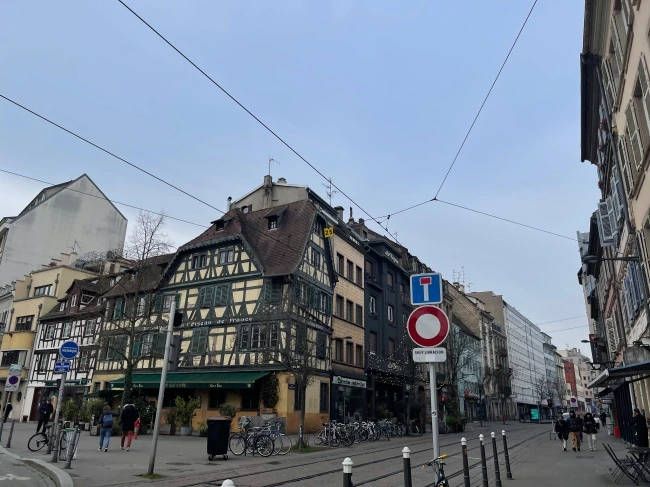 img.jpg?credential=yqXZFxpELC7KVnFOS48ylbz2pIh7yKj8&expires=1769871599&allow_ip=&allow_referer=&signature=blWwuecW87hlPBOWlbscVhk1R0Y%3D