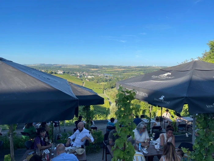 img.jpg?credential=yqXZFxpELC7KVnFOS48ylbz2pIh7yKj8&expires=1767193199&allow_ip=&allow_referer=&signature=4uC%2FIU0Sz3pe9CtGd0Xd91Er8bQ%3D