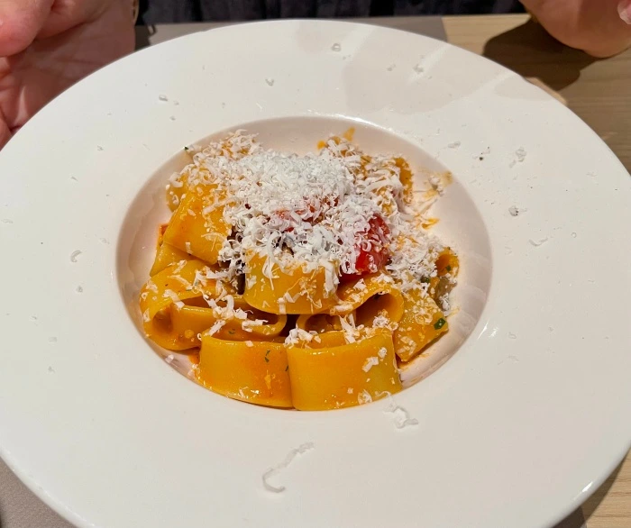 img.jpg?credential=yqXZFxpELC7KVnFOS48ylbz2pIh7yKj8&expires=1767193199&allow_ip=&allow_referer=&signature=w%2FyrfU3I%2FKc%2Fupbur2JG50u4vKM%3D