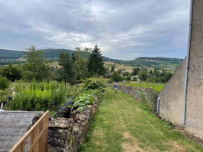 img.jpg?credential=yqXZFxpELC7KVnFOS48ylbz2pIh7yKj8&expires=1767193199&allow_ip=&allow_referer=&signature=vK8k6MyQmXBDDGkfDNln1NQM3e4%3D