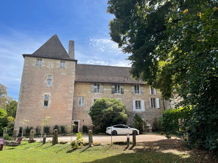 img.jpg?credential=yqXZFxpELC7KVnFOS48ylbz2pIh7yKj8&expires=1767193199&allow_ip=&allow_referer=&signature=E3lciH%2FTl6zkClA6bEBfZksXZV8%3D