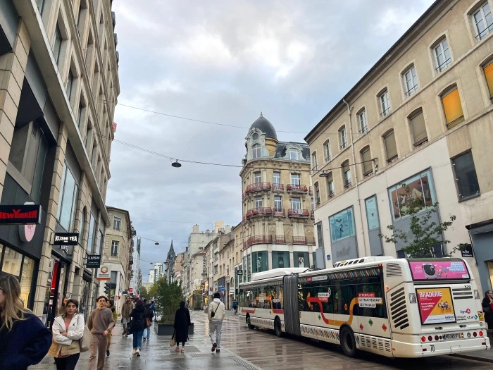 img.jpg?credential=yqXZFxpELC7KVnFOS48ylbz2pIh7yKj8&expires=1767193199&allow_ip=&allow_referer=&signature=7leCQo9lAKGgQOVU7wq2KnN0TbE%3D