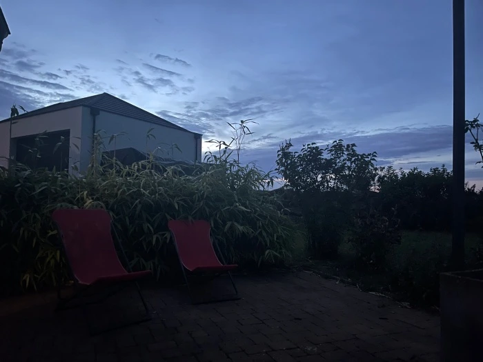 img.jpg?credential=yqXZFxpELC7KVnFOS48ylbz2pIh7yKj8&expires=1767193199&allow_ip=&allow_referer=&signature=QQ%2FH9SkTYXFMJFOx0KOH9L38Wj4%3D