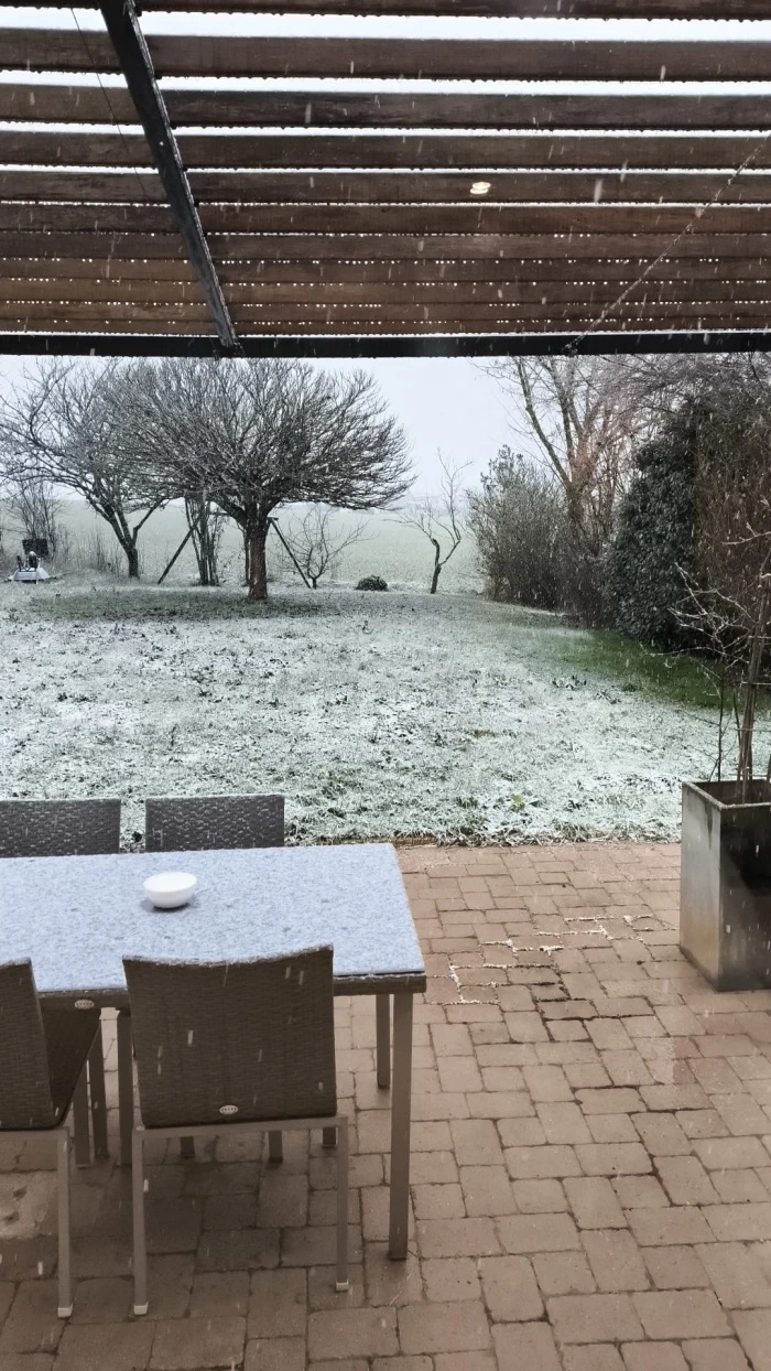 img.jpg?credential=yqXZFxpELC7KVnFOS48ylbz2pIh7yKj8&expires=1769871599&allow_ip=&allow_referer=&signature=bB2VoRtrH1ozEO9vtzj7dpHYTfU%3D