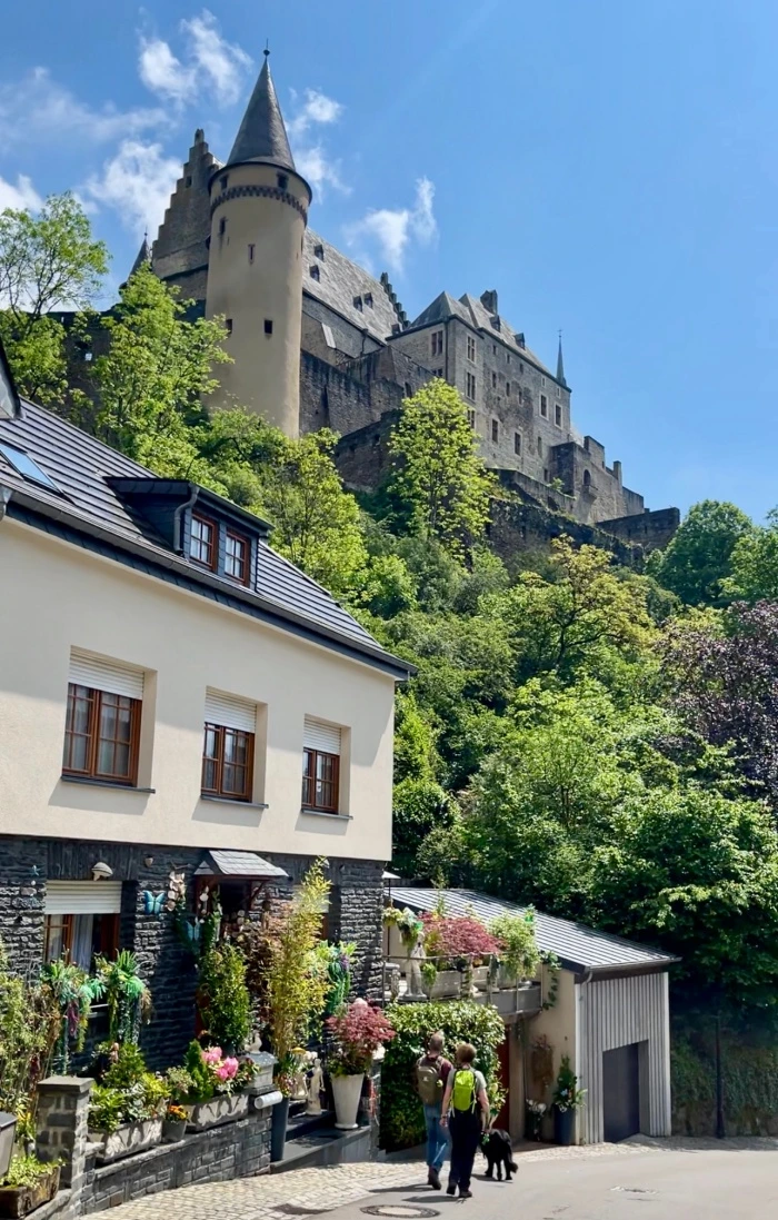 img.jpg?credential=yqXZFxpELC7KVnFOS48ylbz2pIh7yKj8&expires=1764514799&allow_ip=&allow_referer=&signature=AH4GXwbfasTR0KFzq0xYxuBEUaQ%3D