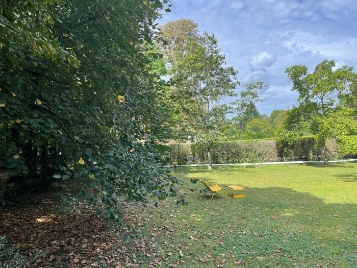 img.jpg?credential=yqXZFxpELC7KVnFOS48ylbz2pIh7yKj8&expires=1767193199&allow_ip=&allow_referer=&signature=V0kbJIzcp%2BPRg6PCM3wteN8e4Y8%3D