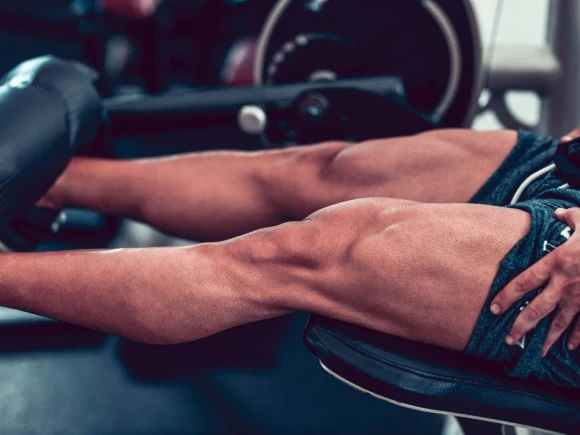 bodybuilder-working-leg-muscles-in-gym-1195621671-b74db540db4d47baab080f2ccf.jpg?type=w580