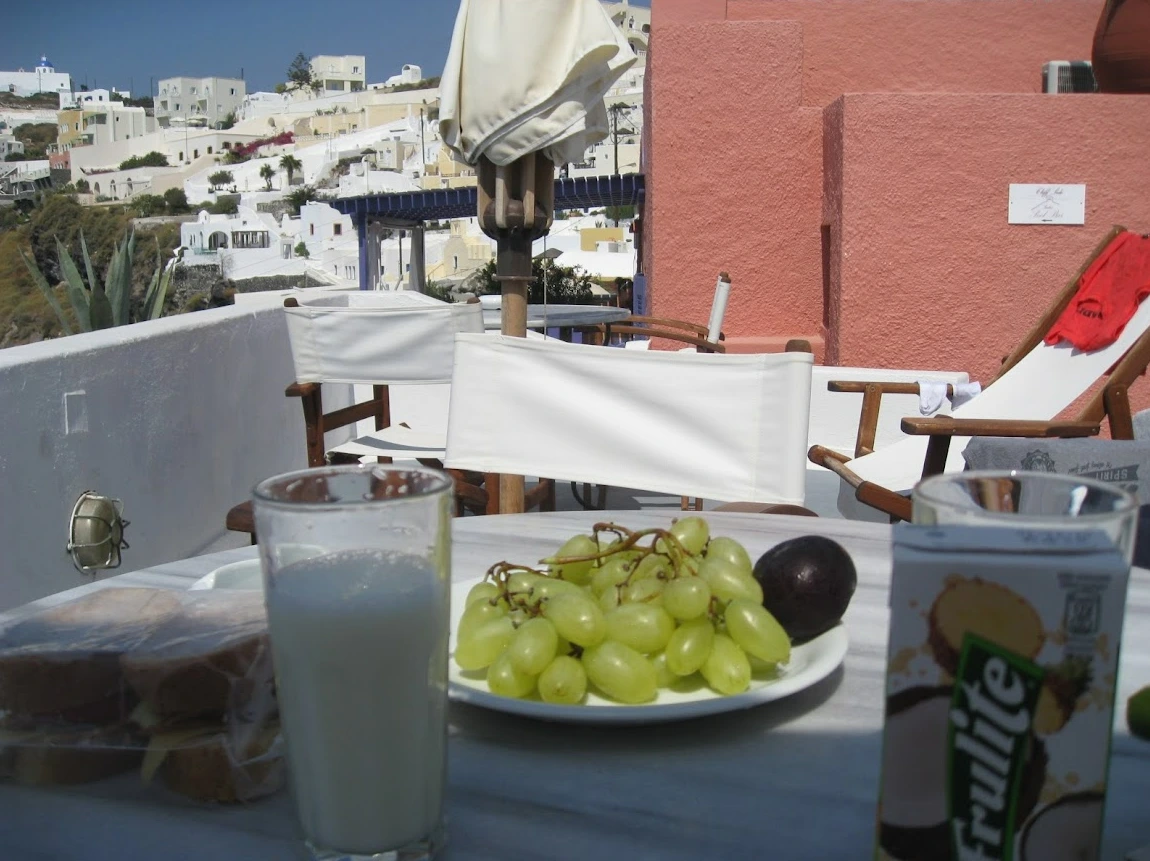 산토리니 발코니.PNG