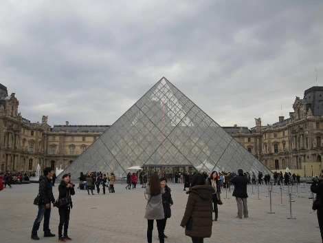 루브르.JPG