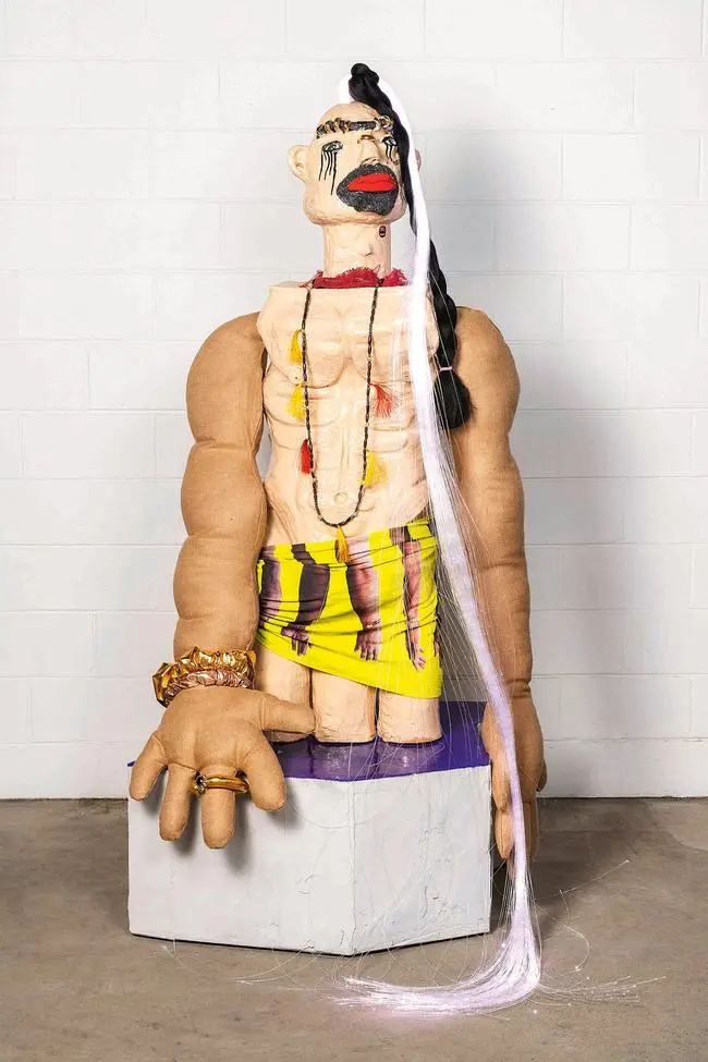 783cf5e8a0792ec8a02cf579c075bbba?width=650