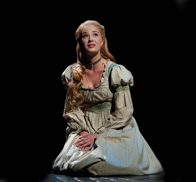 Sierra_Boggess_as_Fantine.jpg.644x4283_q100.jpg