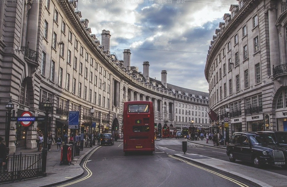 %EB%9F%B0%EB%8D%981.PNG?type=w1