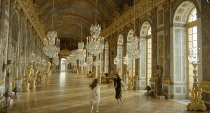 %EA%B1%B0%EC%9A%B8%EC%9D%98%EB%B0%A9.PNG?type=w1