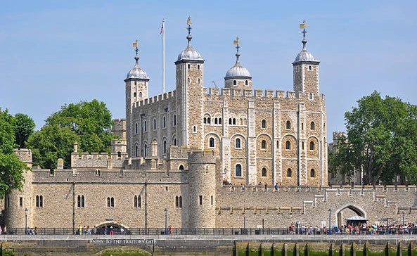 %EB%9F%B0%EB%8D%98%ED%83%91.PNG?type=w1