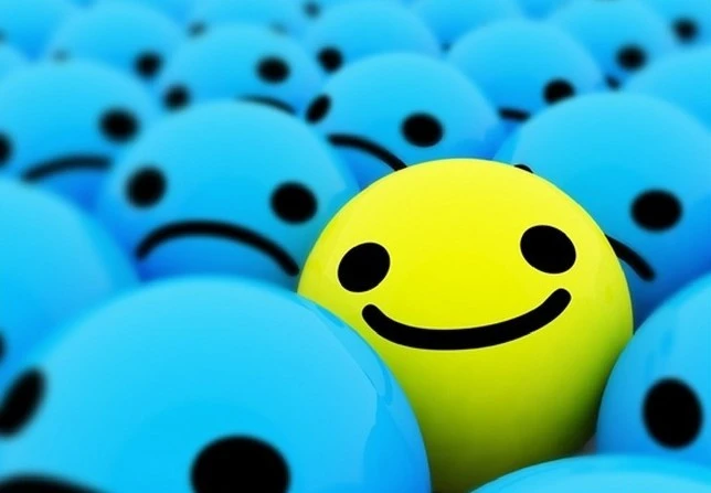 28. 그의 환환 미소.jpeg