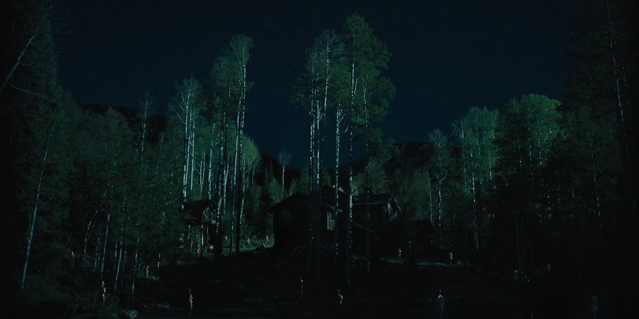 유전 2018 1080p BluRay x264 AC3 - nature boy[(153745)2020-07-14-17-35-52].JPG