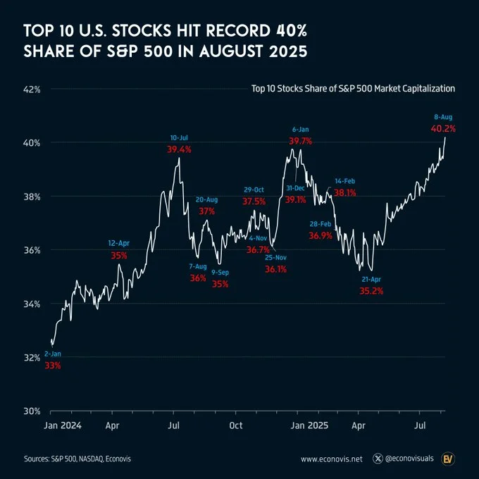 GyKCgY8XQAAOrw8?format=jpg&name=small