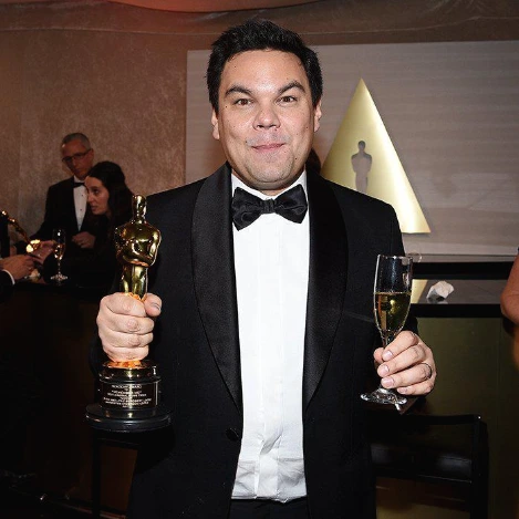 gallery_1_1.jpeg?type=w1200