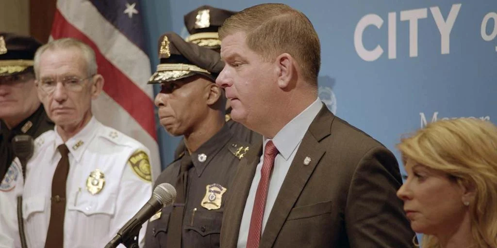 cityhall-01.jpg?type=w1200