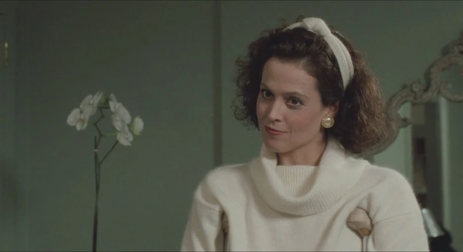 MV5BZTQ3YWZiN2YtY2ZiNS00NGYzLTgwODEtZDVjZDE0OTk4NWNkXkEyXkFqcGdeQXVyODg0OTM4.jpg?type=w1