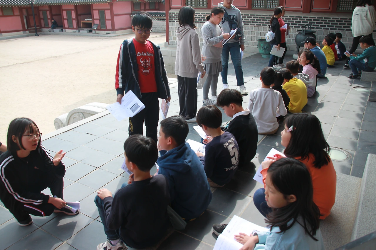 나는문화유산해설사(3학년) (2).JPG