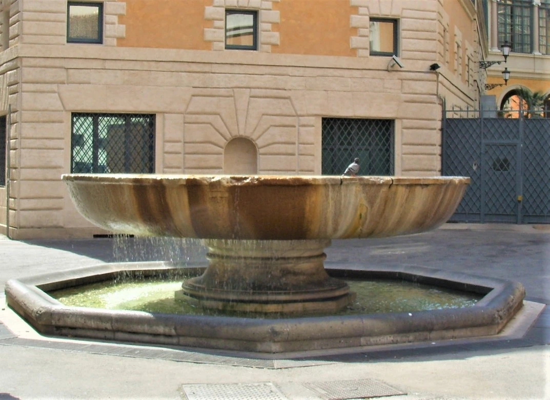 Fontana_di_palazzo_madama (2).jpeg