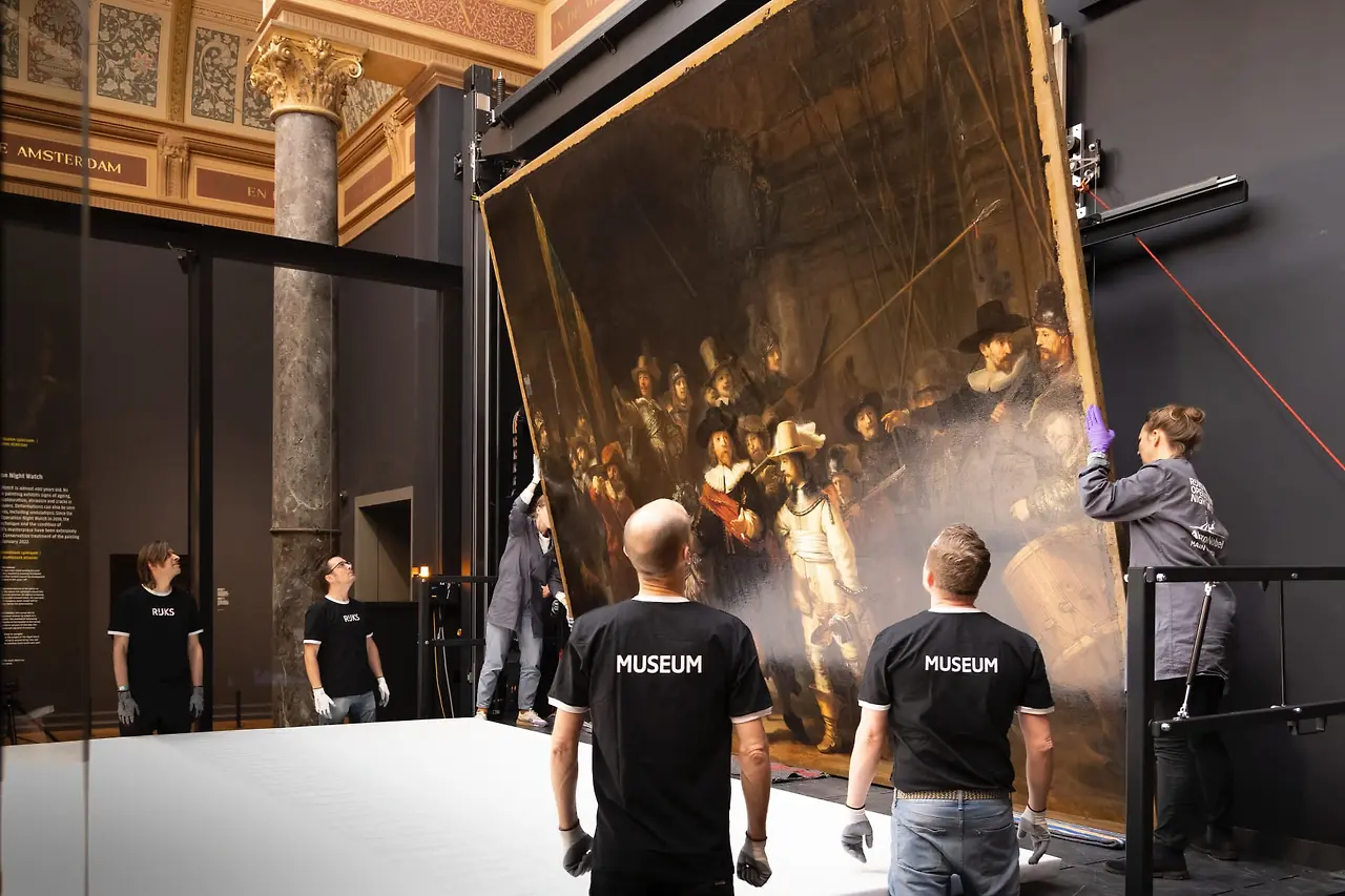 RijksmuseumReinier-Gerritsen-Operation-Night-Watch-1.jpeg