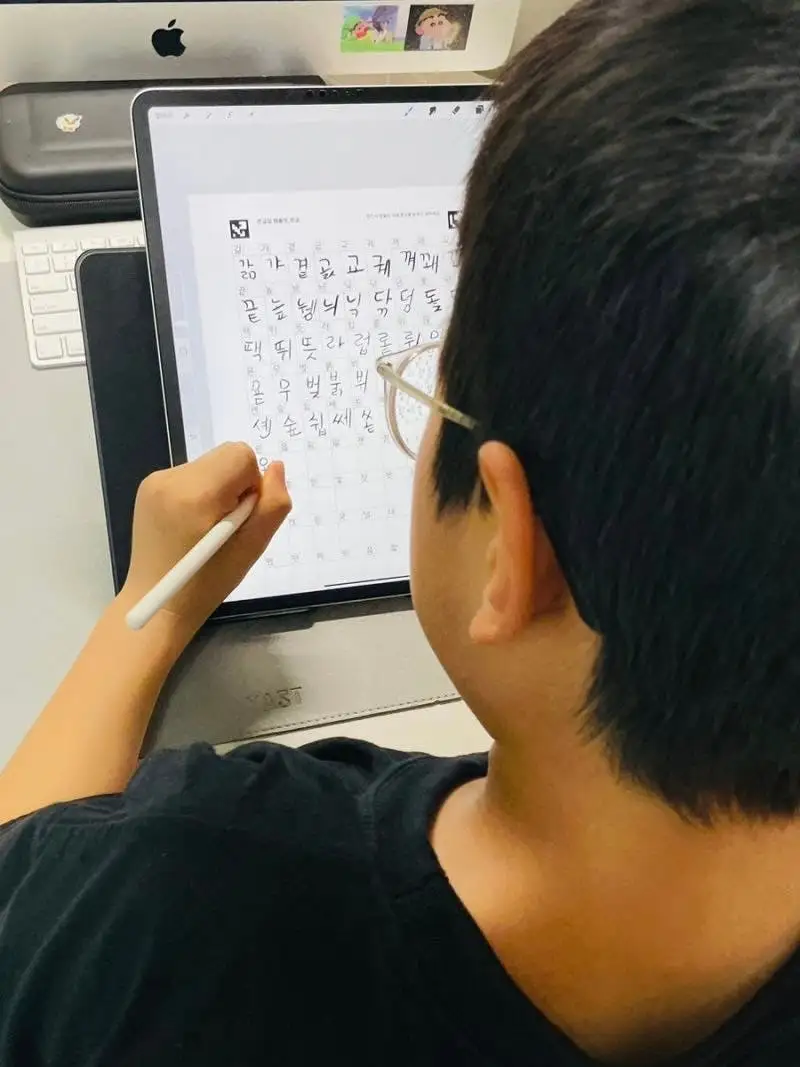 ff5e4e41-5f93-46f3-83f6-a2577271d5a5.jpg?auto=format%2Ccompress&fit=max&lossless=true&w=1240