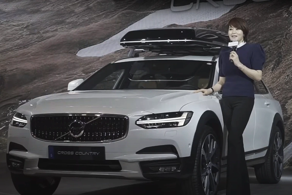 김혜수 자동차 4.PNG