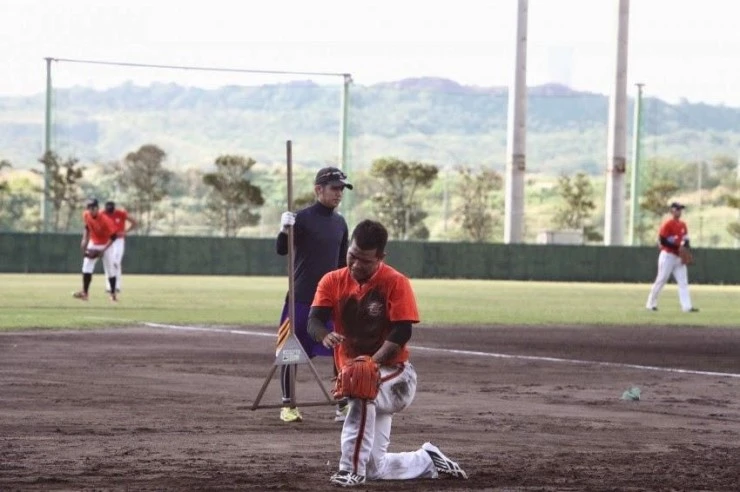 e88565e60ed25ed21359af2b3aa17e74_CtS4EYqmKxFB4hC7VraHueT.jpg?type=w2