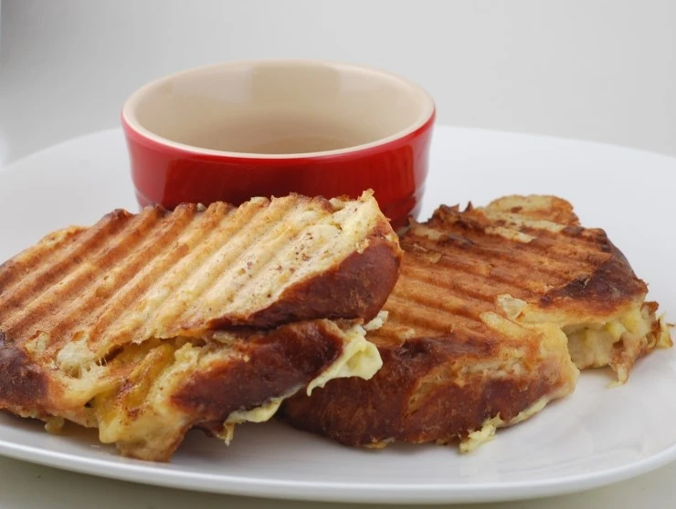 stuffed-french-toast.jpg?type=w2