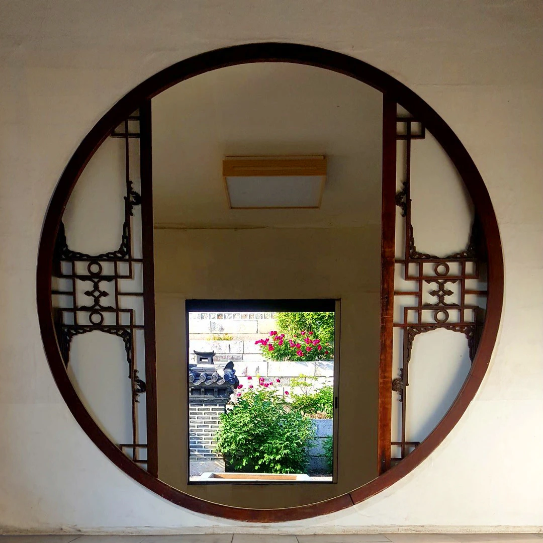 창덕궁 창문2.jpeg