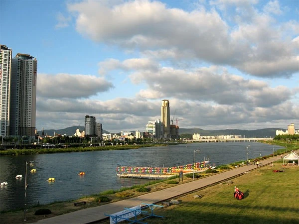 5.picnic_taehwa_opt.jpg?type=w1200