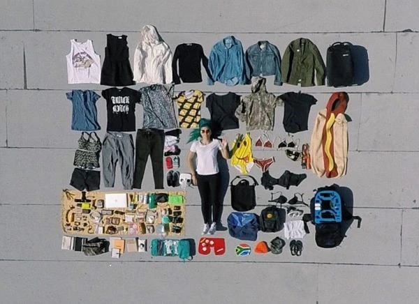 8.selfie-clothes_%282%29_opt.jpg?type=w1200