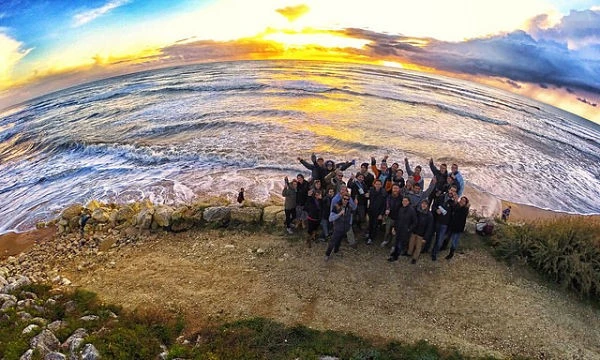 5.selfie-sun.jpg?type=w1200