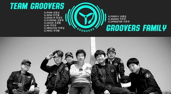 groovers.JPG