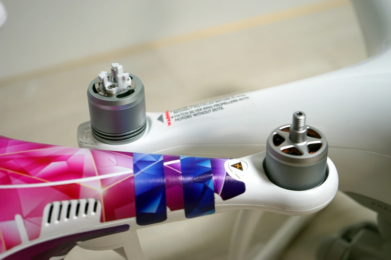 2-1.phantom3,4motor.JPG