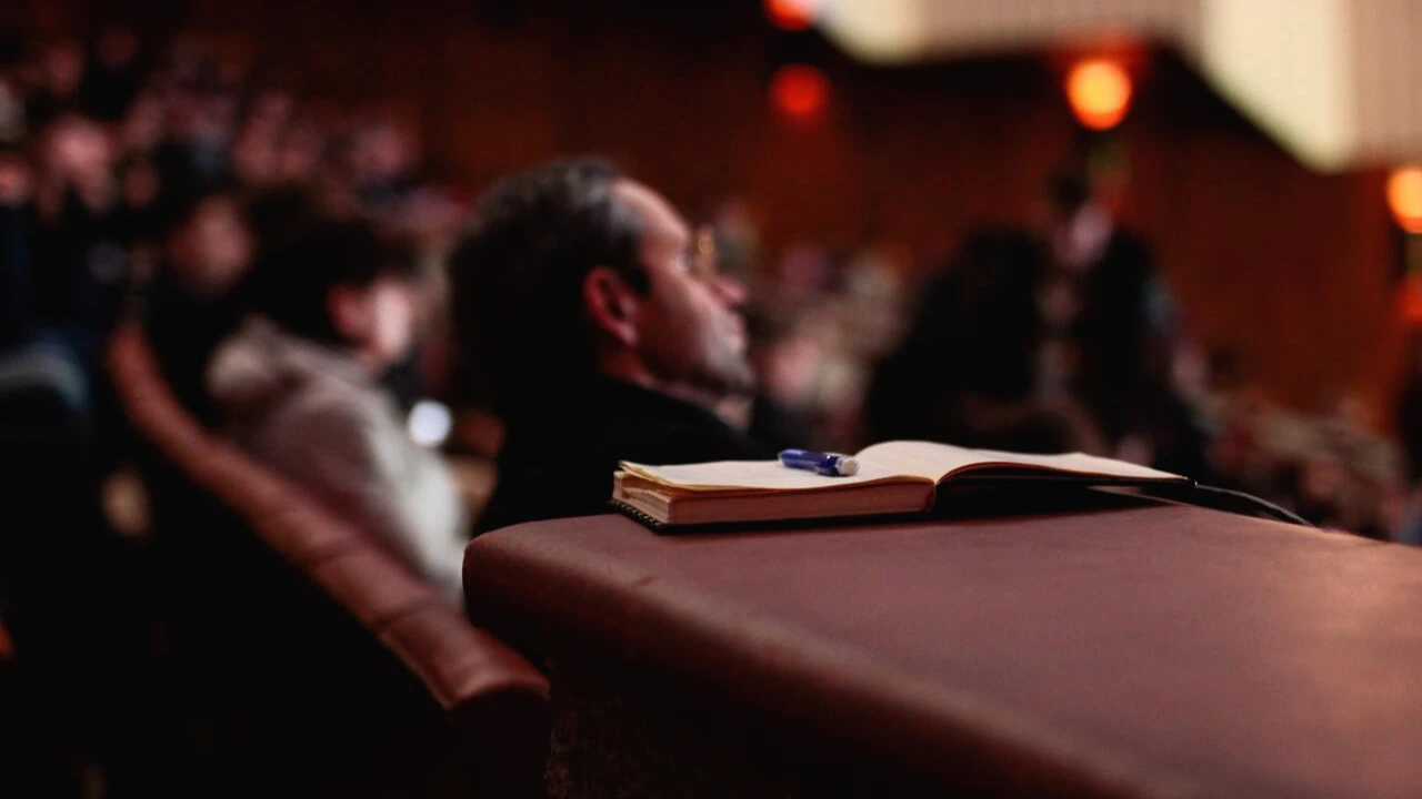 photo-1484914440268-8d352fe4db95?ixlib=rb-1.2.1&amp;ixid=MnwxMjA3fDB8MHxwaG90by1wYWdlfHx8fGVufDB8fHx8&amp;auto=format&amp;fit=crop&amp;w=1000&amp;q=80