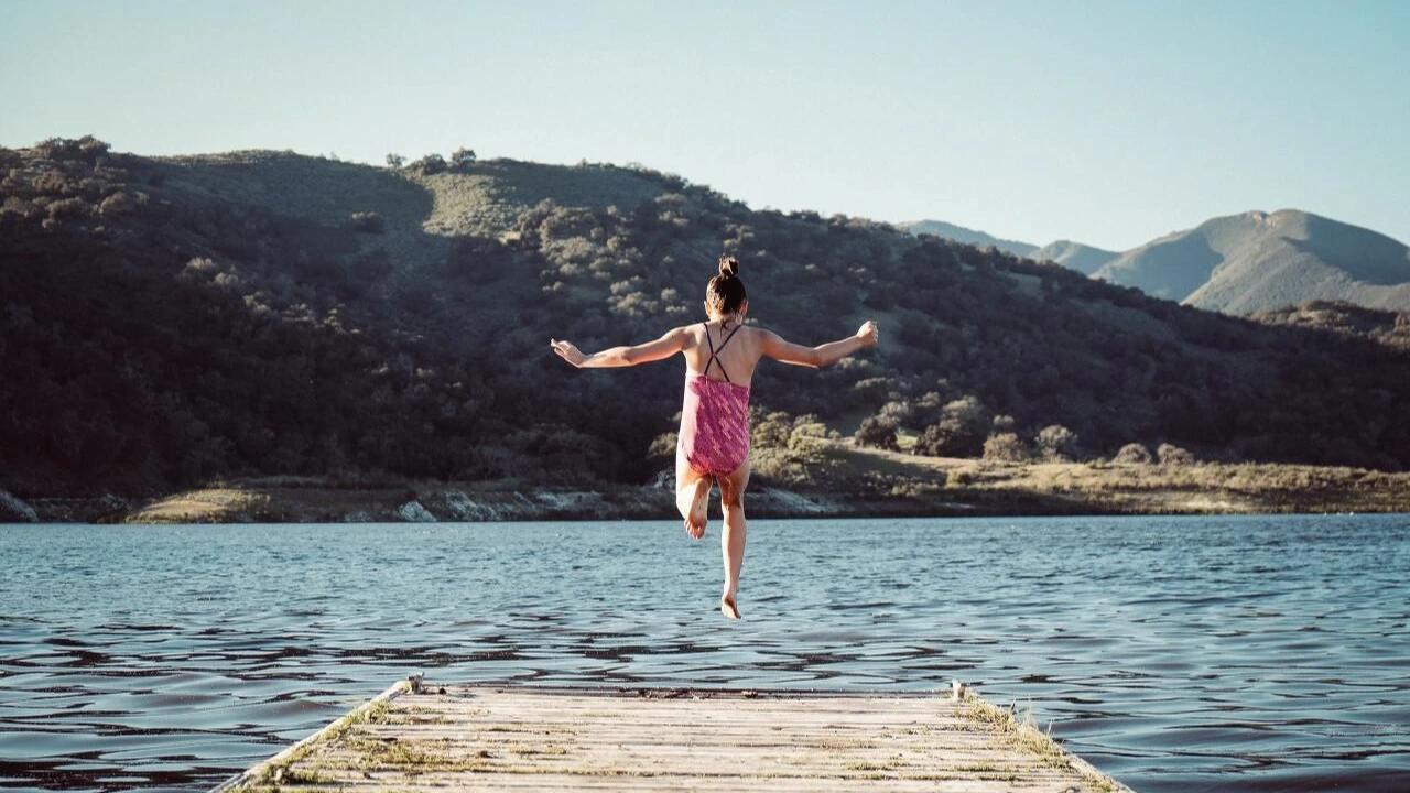 photo-1491236149350-54bdab98dc14?ixlib=rb-1.2.1&amp;ixid=MnwxMjA3fDB8MHxwaG90by1wYWdlfHx8fGVufDB8fHx8&amp;auto=format&amp;fit=crop&amp;w=1000&amp;q=80