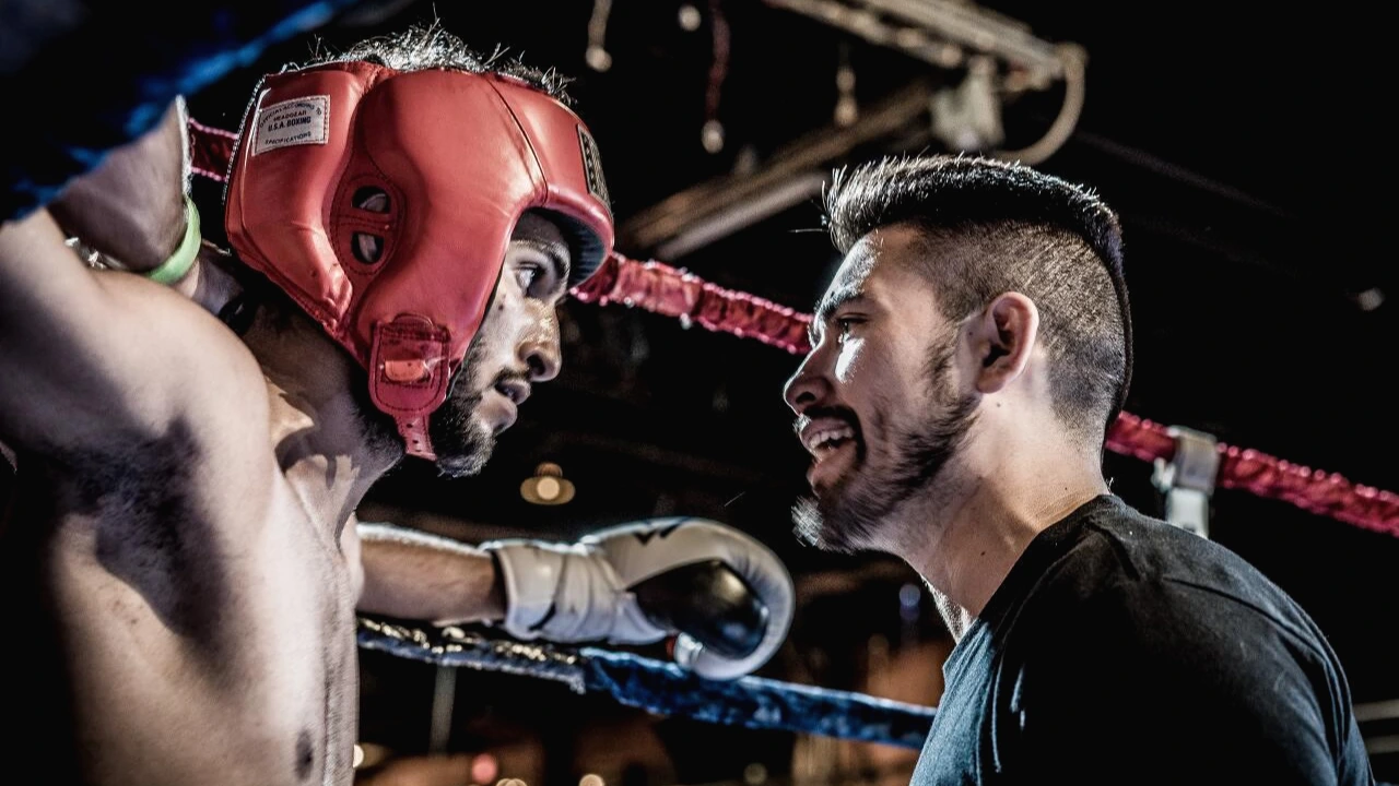 photo-1529165980561-f19d4acc4f3f?ixid=MnwxMjA3fDB8MHxwaG90by1wYWdlfHx8fGVufDB8fHx8&amp;ixlib=rb-1.2.1&amp;auto=format&amp;fit=crop&amp;w=1000&amp;q=80