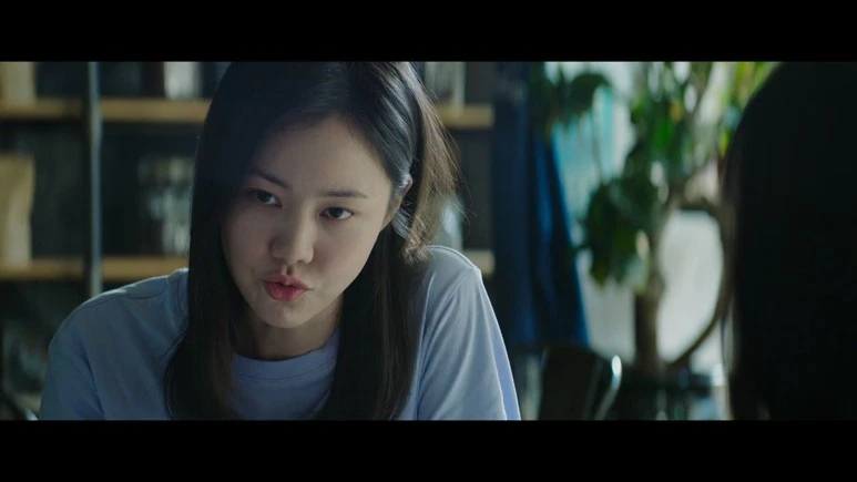 %EC%8A%A4%EB%A7%88%ED%8A%B8%ED%8F%B0%EC%9D%84_%EB%96%A8%EC%96%B4%EB%9C%A8%EB%A0%B8%EC%9D%84_%EB%BF%90%EC%9D%B8%EB%8D%B0_Unlocked,2022.720p.HDRip.H264.AAC.mkv_20230217_235020.874.jpg?type=w773